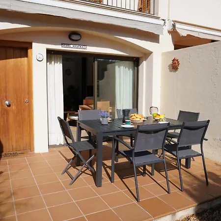 Casa Moderna Con Piscina Comunitaria, Cerca De Y Actividades En La Playa - Es-323-51 Casa de Férias L'Estartit