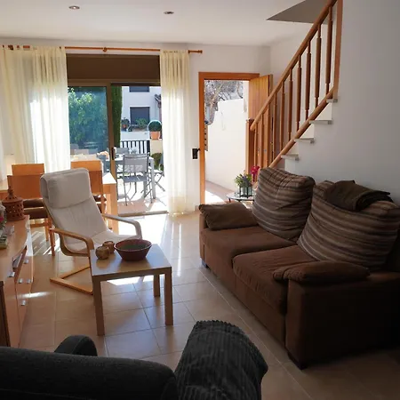 Casa Moderna Con Piscina Comunitaria, Cerca De Y Actividades En La Playa - Es-323-51 Casa de Férias