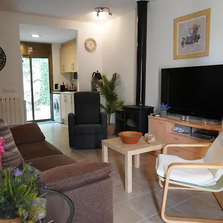 Casa Moderna Con Piscina Comunitaria, Cerca De Y Actividades En La Playa - Es-323-51 *