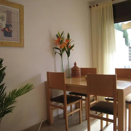 Casa de Férias Casa Moderna Con Piscina Comunitaria, Cerca De Y Actividades En La Playa - Es-323-51 L'Estartit